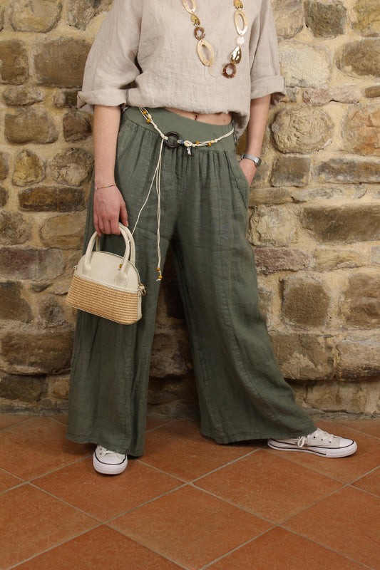 Wide leg trousers