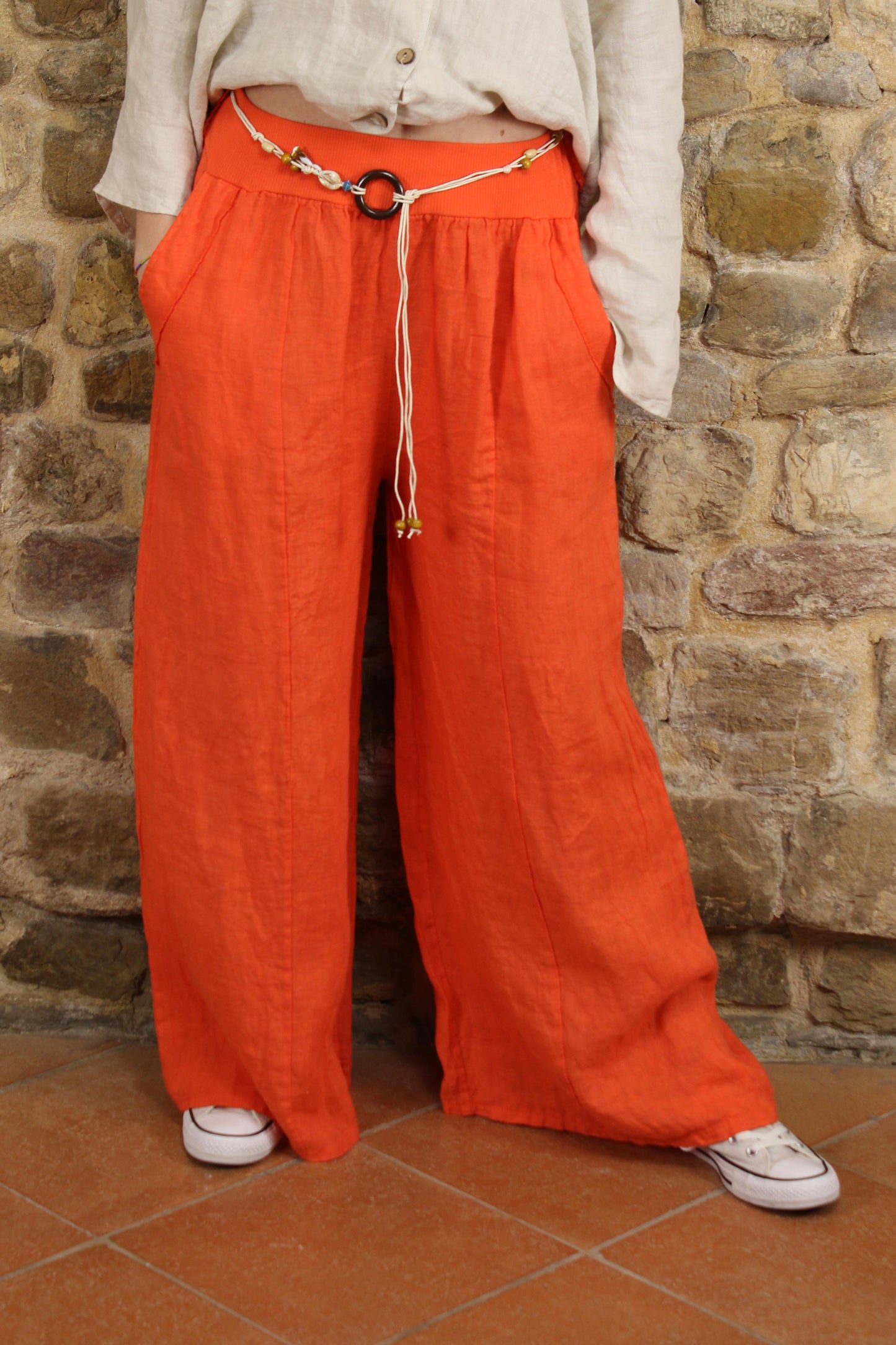 Wide leg trousers